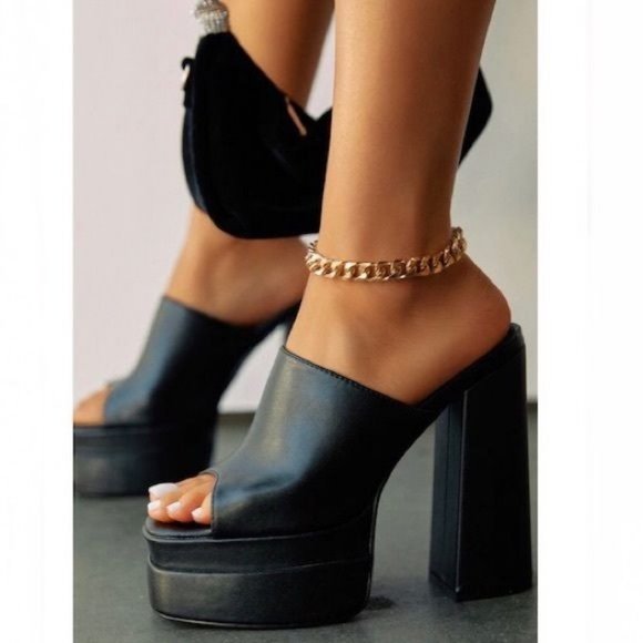 Shoes - !! NEW !! Platform Block Heel Mules in Black